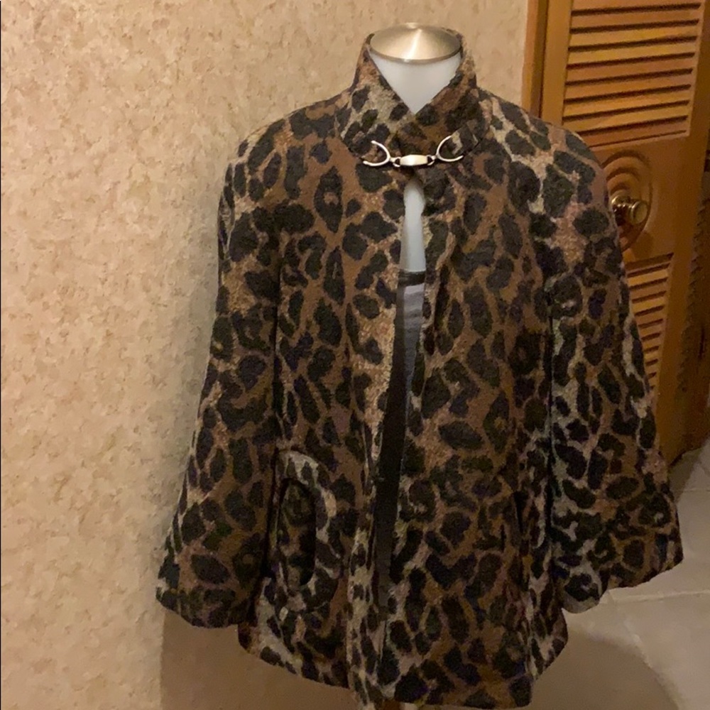 Betsy Johnson Cape